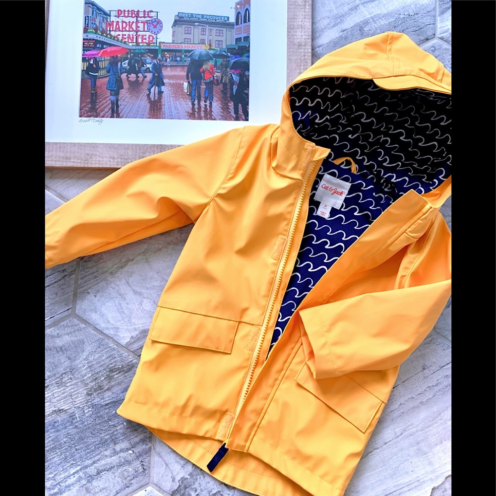 Cat & Jack yellow raincoat like NEW. Navy wave inside print soft.gender neutral
